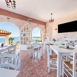 בית נופש Stefanos Place Sea View 7 *