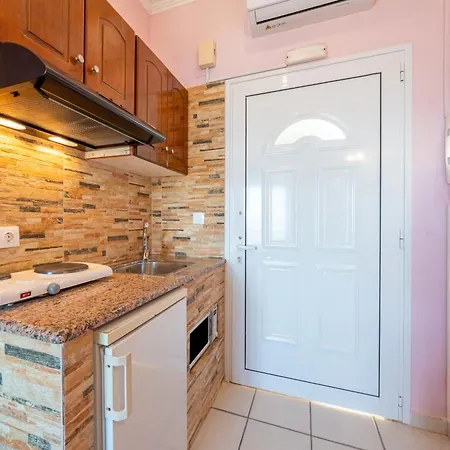 Stefanos Place Sea View 7 Дом отдыха Mparmpati